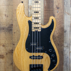 Schecter Justin Beck V Ani Glassjaw Bass