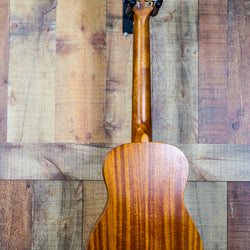Amahi Heritage Spruce & Mahogany Baritone Ukulele