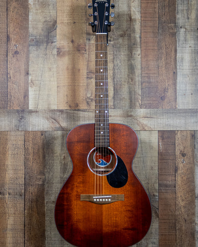 Eastman PCH1OM Classic Varnish