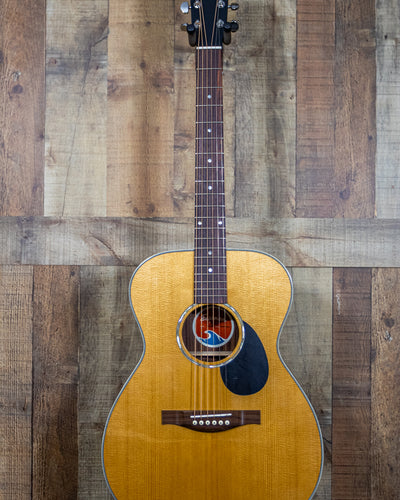 Eastman PCH2-OM Orchestra w/Gigbag