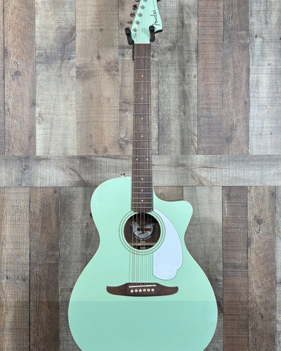 Fender Newporter Player Surf Green MIRC