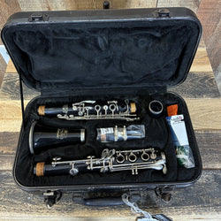 Used Buescher Aristocrat Bb Clarinet Outfit
