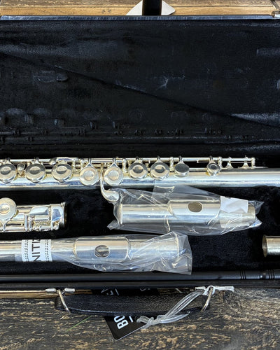 Used Gemeinhardt Student Flute w/Curved Head Joint