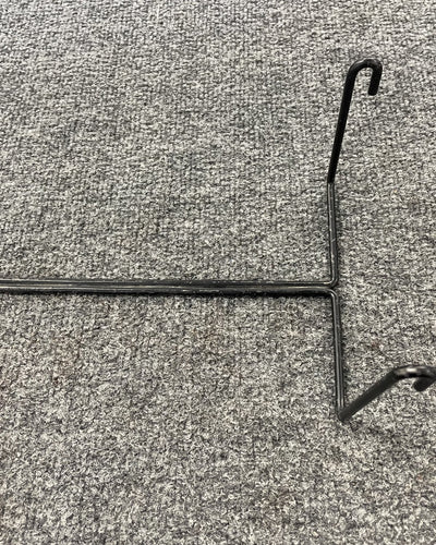 Used Wire Wall Black Hanger