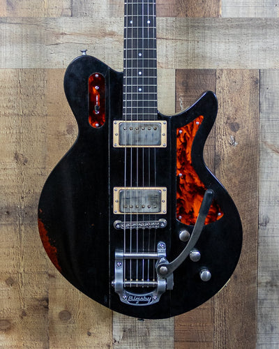 Eastman Juliet Antique Black w/Bigsby w/Gigbag