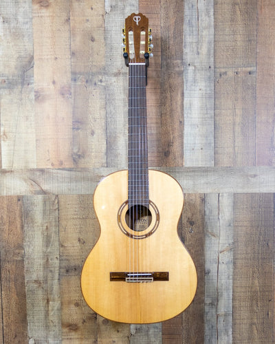 Teton STC110NT Classical Guitar