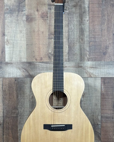 Teton STG10NT Grand Concert Acoustic Guitar with Gig Bag