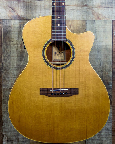 Teton STA105CENT Acoustic Guitar